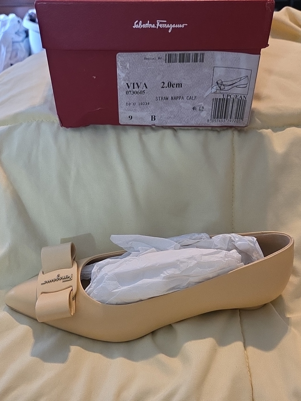 Salvatore Ferragamo Beige Bow Leather Pointed Toe Flat